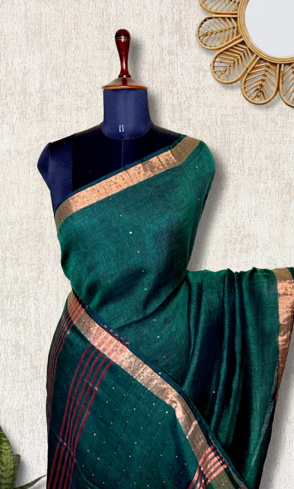 Handwoven Linen Saree -  Bottle Green + Gold