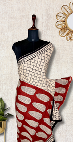 Load image into Gallery viewer, Handcrafted Cotton Saree - Peach Cream+ Persian Red
