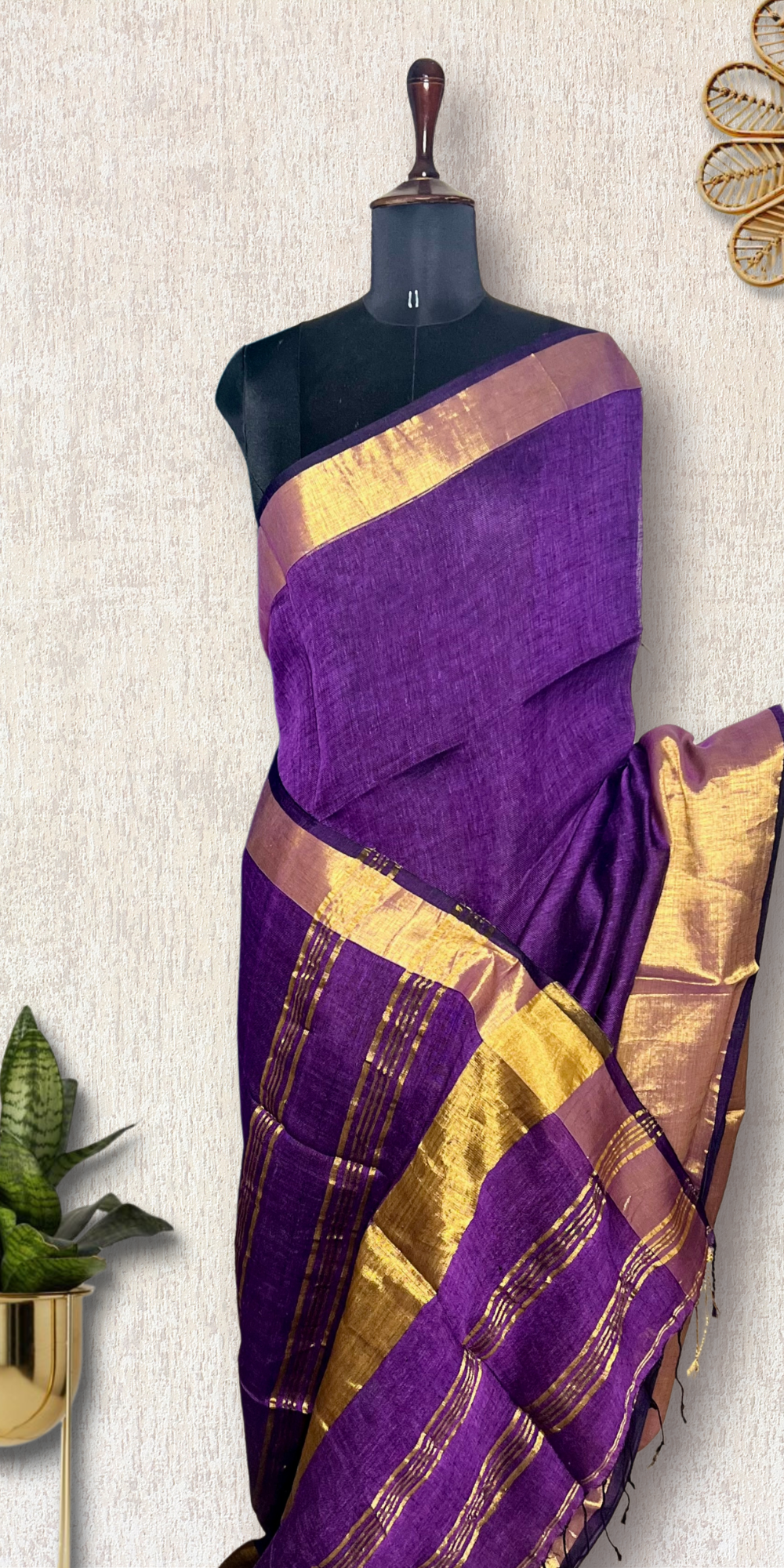 Handwoven Linen Saree - Grape Violet + Gold