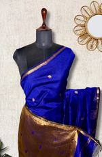 Load image into Gallery viewer, Handwoven Maheshwari Silk Cotton Saree - Royal Blue + Gold
