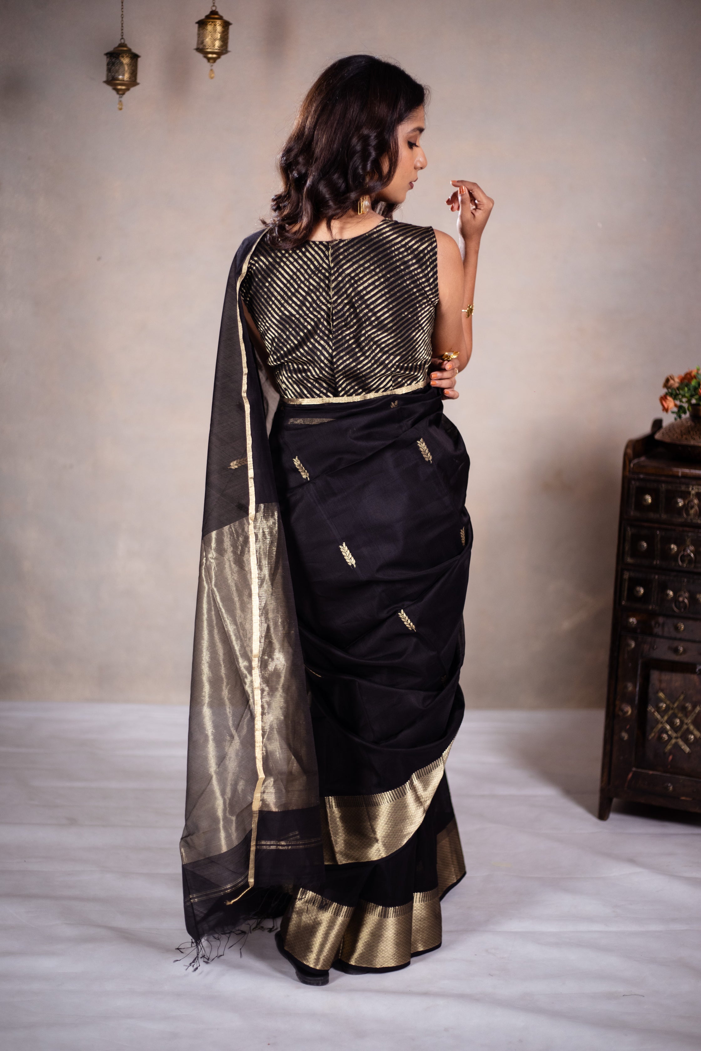 Reeva - Handwoven silk cotton saree - Black Pearl + Gold