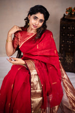 Load image into Gallery viewer, Reeva - Handwoven silk cotton saree -  Thunderbird Red + Gold
