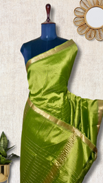 Load image into Gallery viewer, Handwoven Mangalgiri Silk Cotton Saree - Trendy Green + Gold
