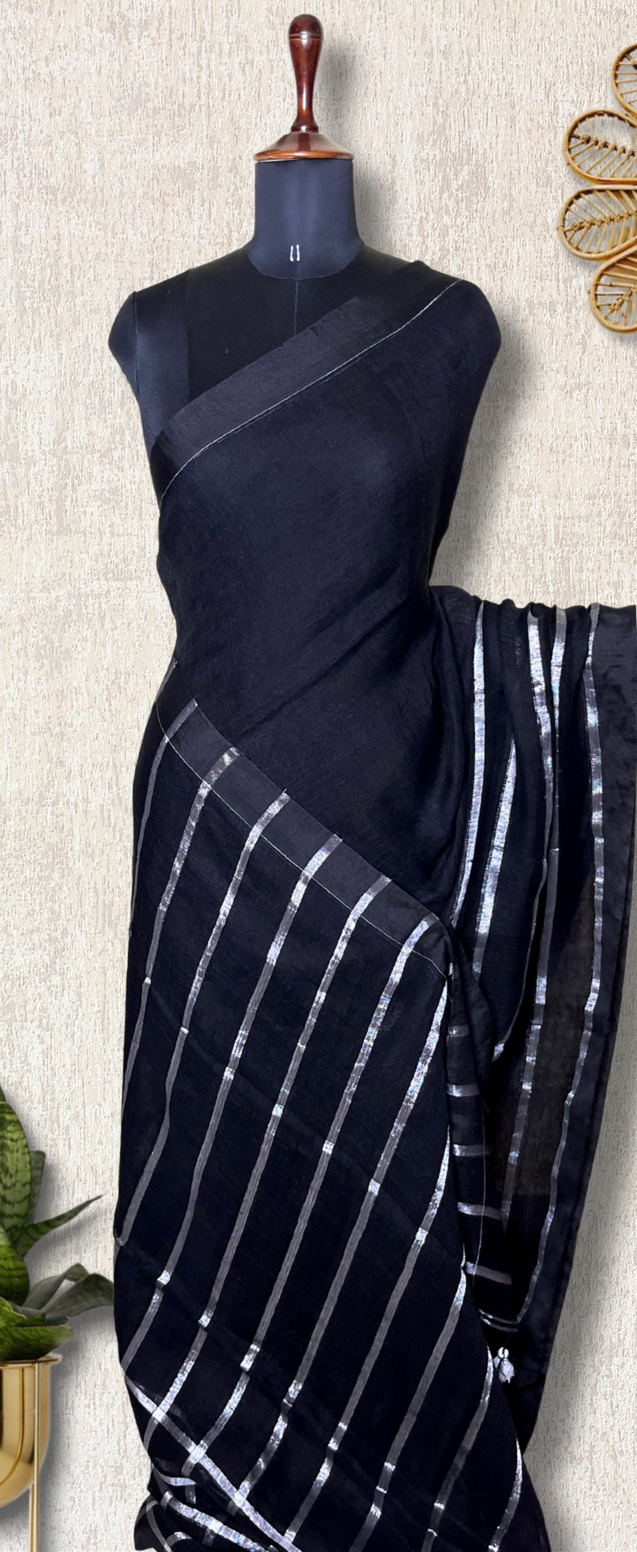 Handwoven Linen Saree - Black Pearl + Silver