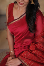 Load image into Gallery viewer, RIYA - Handwoven Silk Cotton Saree - Cardinal Pink + Curies Red
