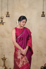 Load image into Gallery viewer, RIYA - Handwoven Silk Cotton Saree - Vivid Violet + Magenta Pink
