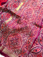 Load image into Gallery viewer, Handblock Printed Silk Cotton Saree - Curious Red + Deep  Pink
