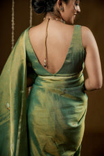 Load image into Gallery viewer, DIVA-Handwoven Metallic Linen Tissue Saree - Green Gold
