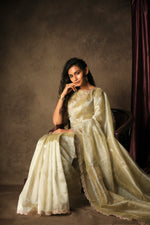 Load image into Gallery viewer, Sona - Crushed Tissue Silk Saree - Ice Silver Green
