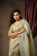 Load image into Gallery viewer, Sona - Crushed Tissue Silk Saree - Ice Silver Green
