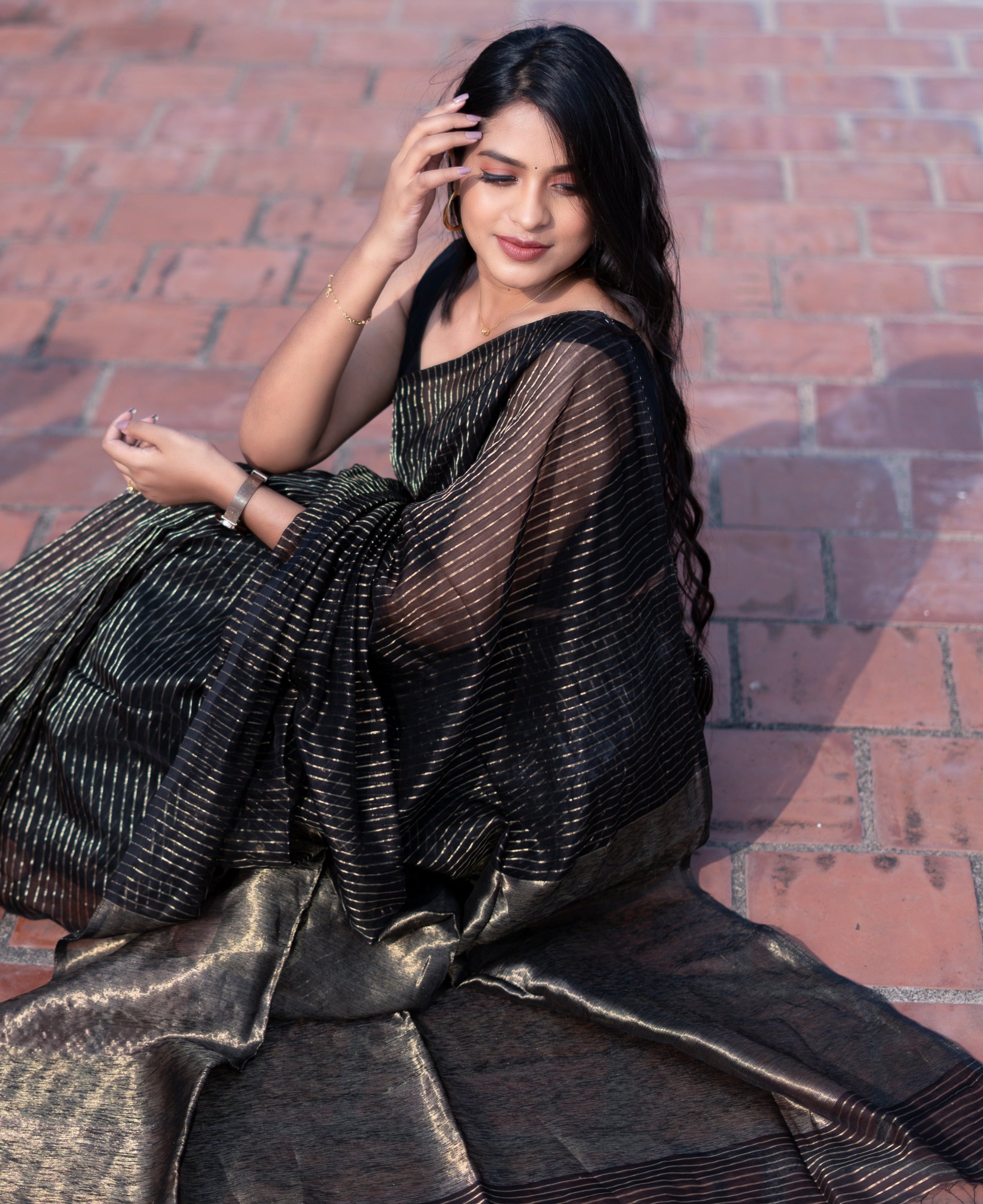 Handwoven silk cotton saree - Black + Gold